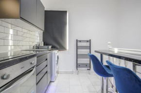 K Suites - Dock Road